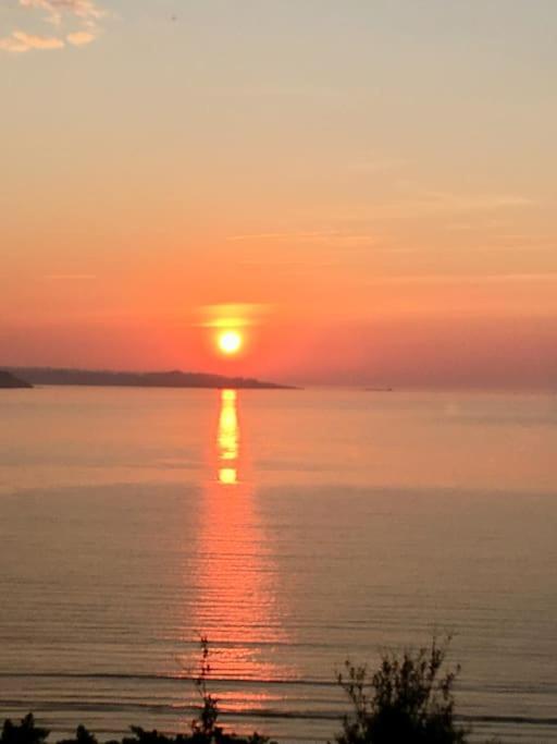 Ty Ar Mor Maison De La Mer, A 40 M De La Plage Saint-Michel-en-Grève Exteriör bild